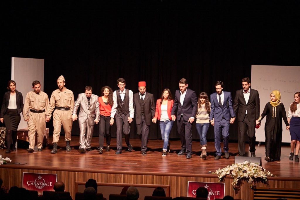 oyunlarla yasayanlar tiyatro toplulugu saglik kultur ve spor mudurlugu hasan kalyoncu universitesi oyunlarla yasayanlar tiyatro toplulugu saglik kultur ve spor mudurlugu hasan kalyoncu universitesi